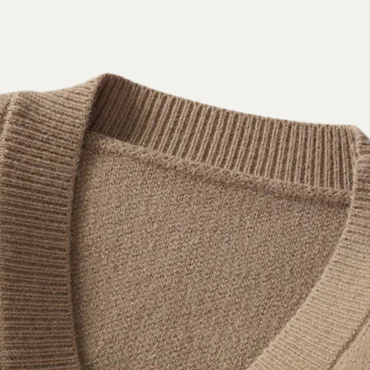 Freja Andersen | Herre strikket cardigan - afslappet V-hals knap Down