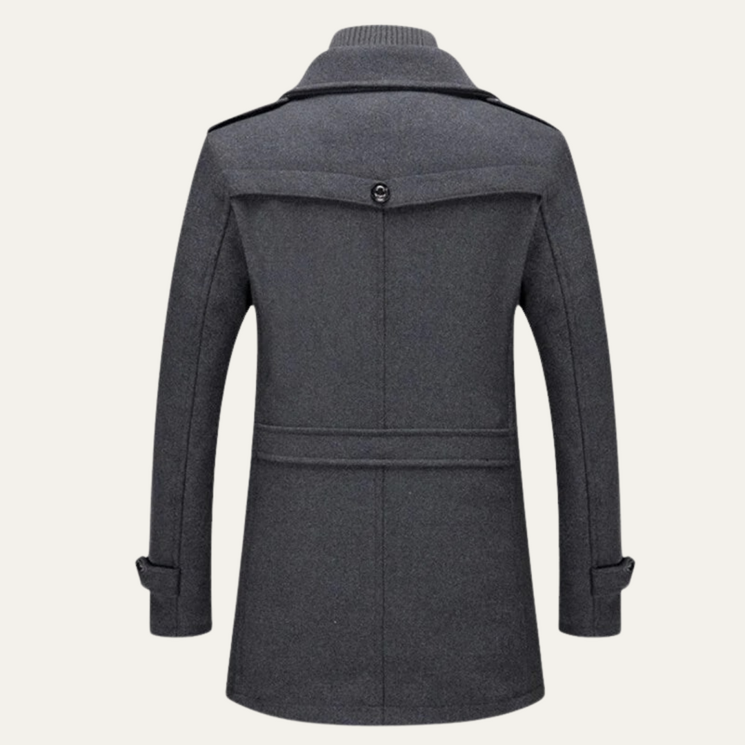 Freja Andersen | Herre stilren vinter trenchcoat med stående krave