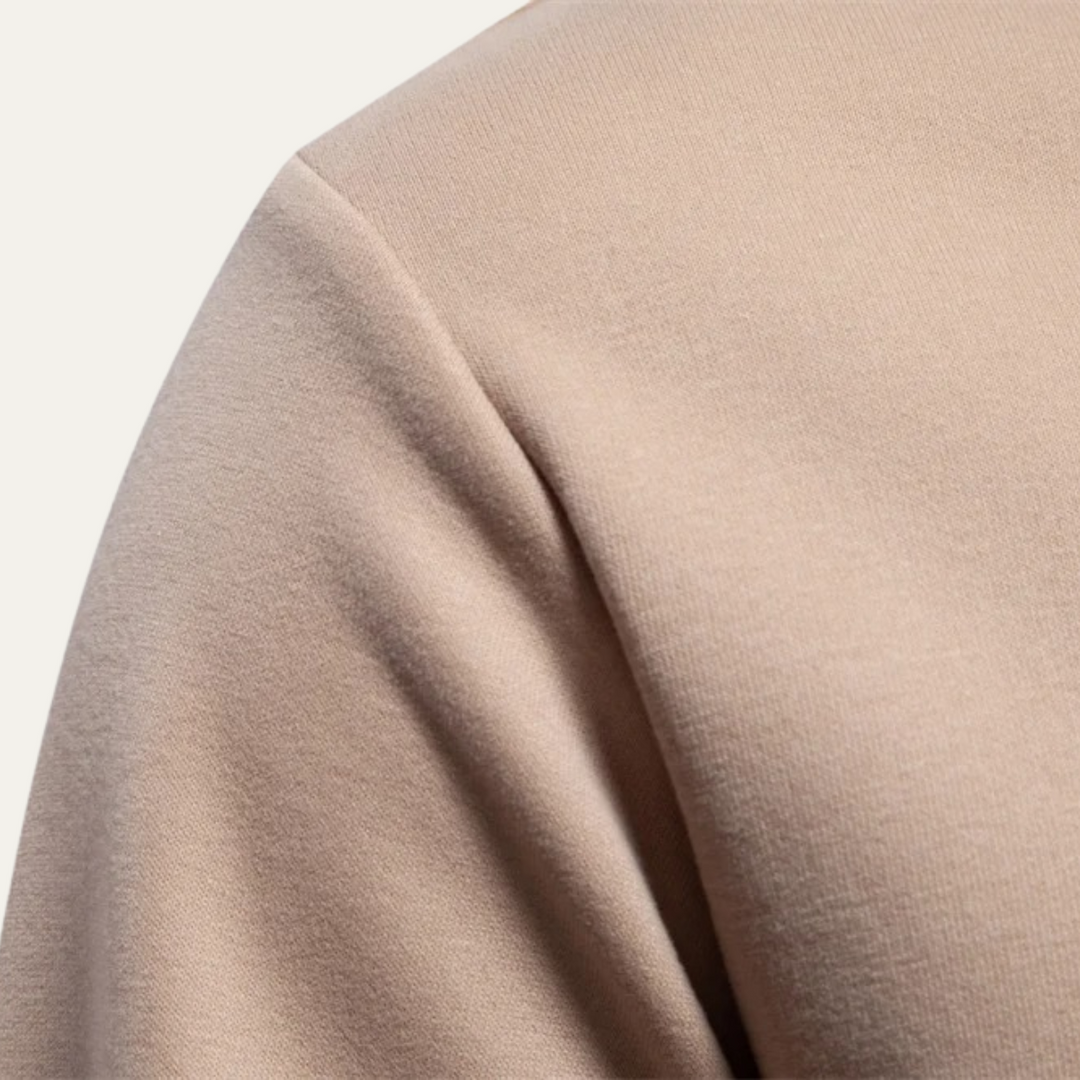 Freja Andersen | Herre afslappet rund hals trøje med Chest Pocket