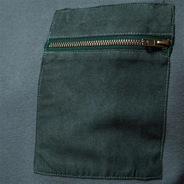 Freja Andersen | Herre afslappet rund hals trøje med Chest Pocket