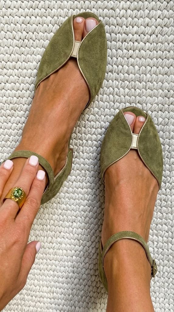 Olivia | Elegante sandaler med støttende remme