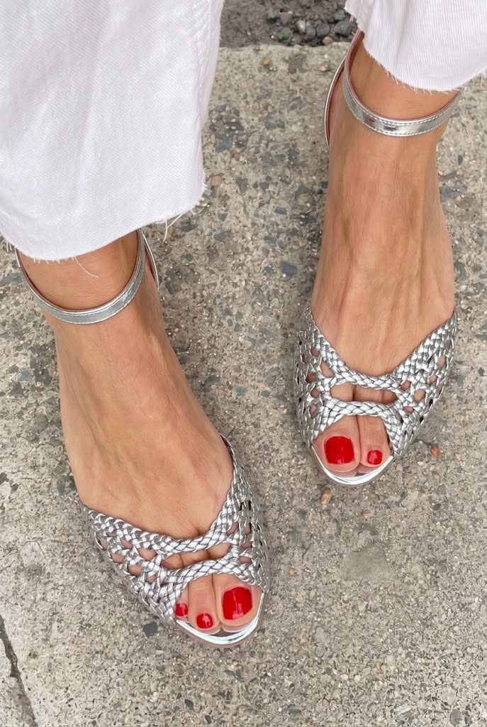 Isadora | Flettede metalliske sandaler