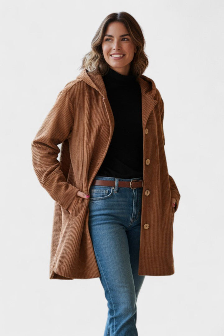 Freja Andersen | Elegant samtjakke i luksuriøst design