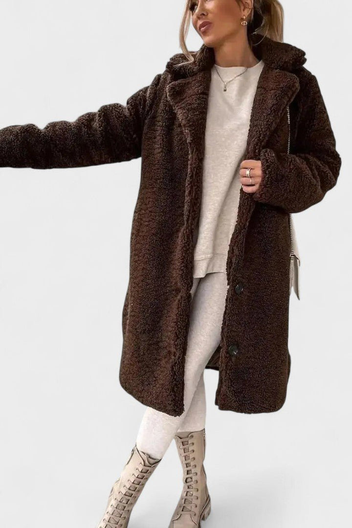 Freja Andersen | Elegant teddyjakke i luksuriøst design