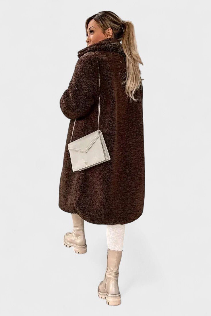 Freja Andersen | Elegant teddyjakke i luksuriøst design