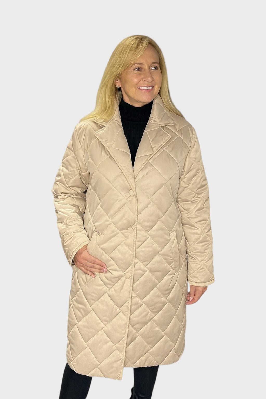 Freja Andersen | Vendbar elegant jakke