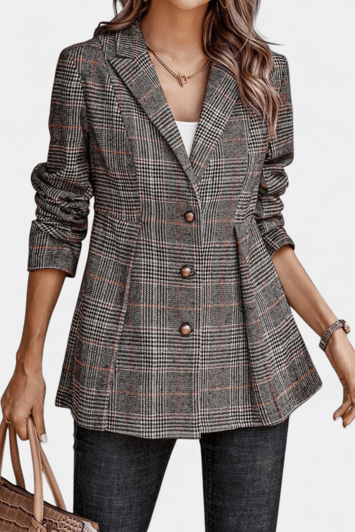 Freja Andersen | Peplum blazer