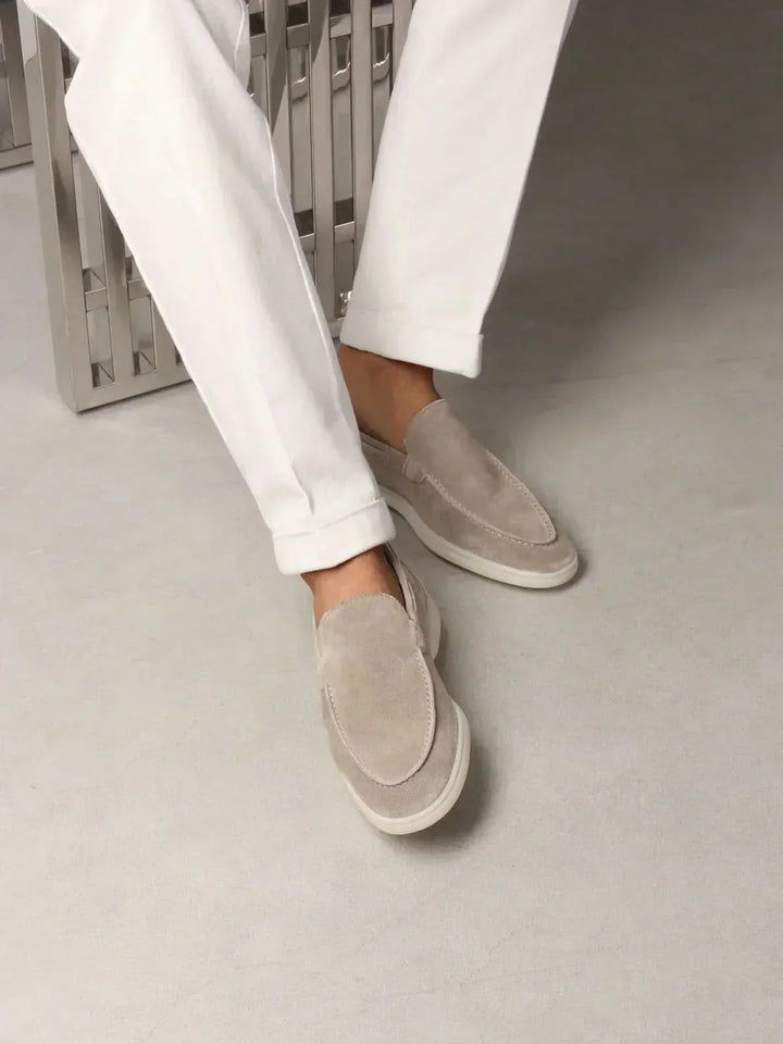 klassisk Suède Loafer lysegrå
