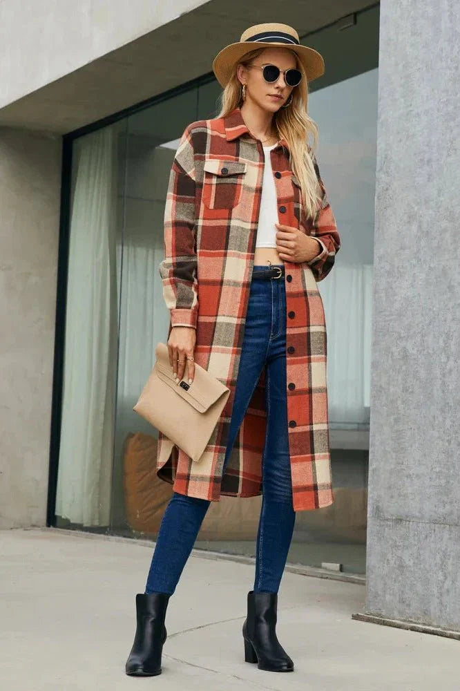 Freja Andersen | Retrofrakke i tidløst design