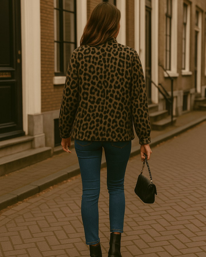 Freja Andersen | Leopard Bomberjakke