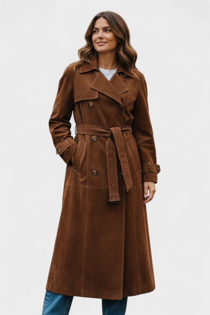Freja Andersen | Elegant ruskindstrenchcoat