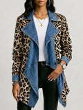 Sherilyn™ | Leopardprint og vasket denim jakke i mellemlængde paneler