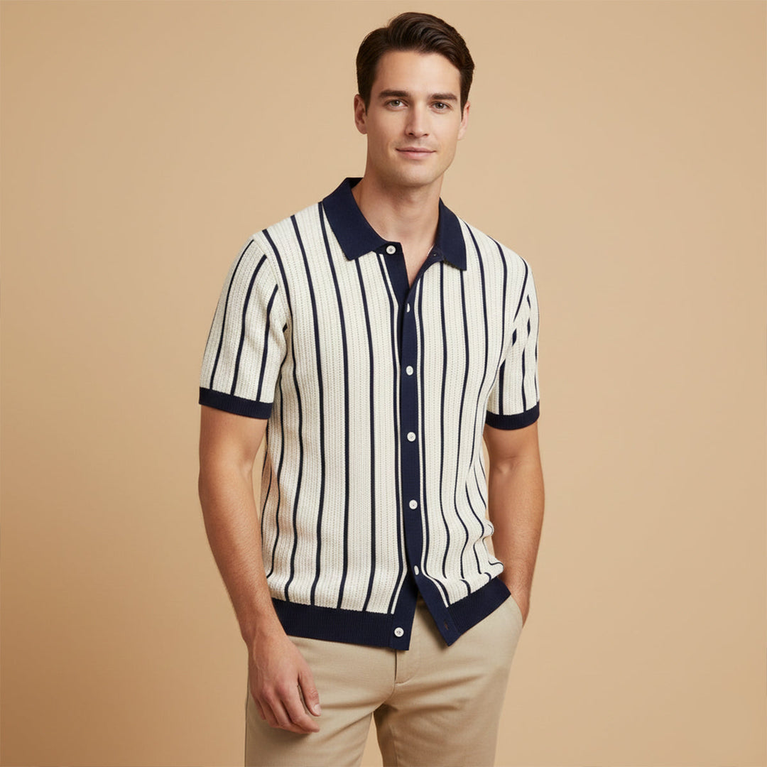 Freja Andersen | Herre stilren afslappet stribet strik poloshirt